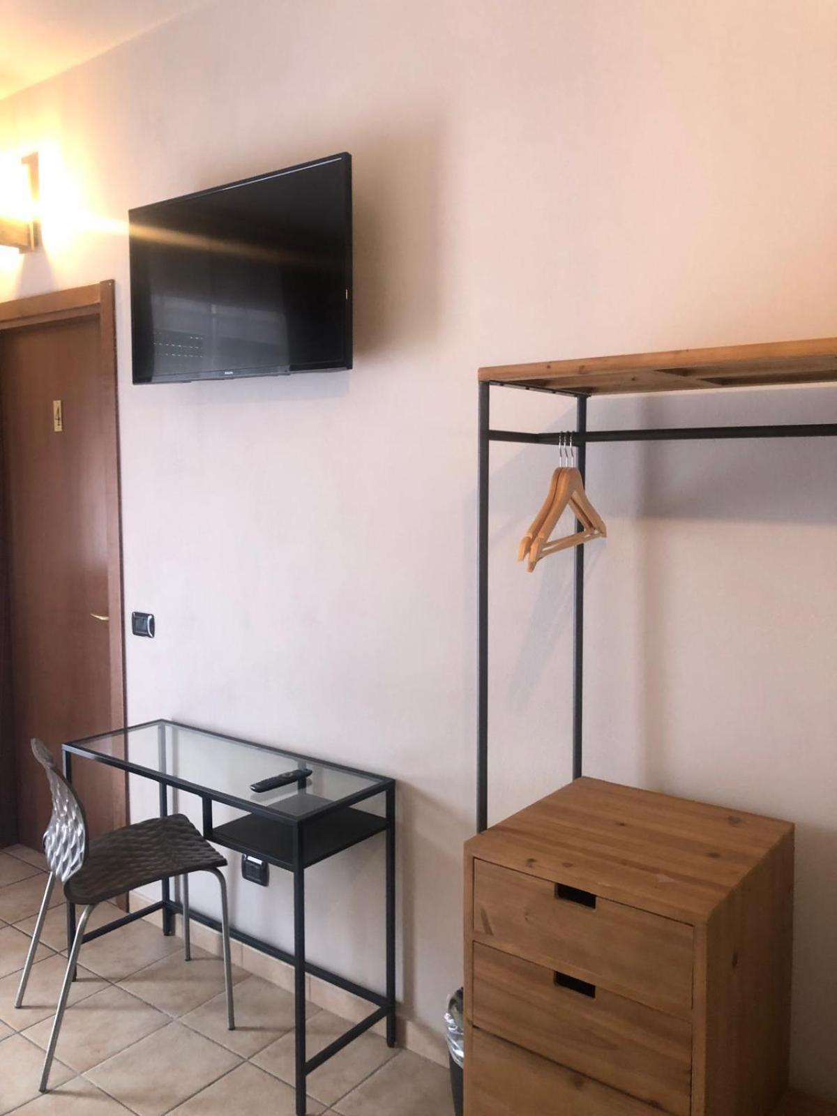 Locanda Da I Baldi Laveno Εξωτερικό φωτογραφία