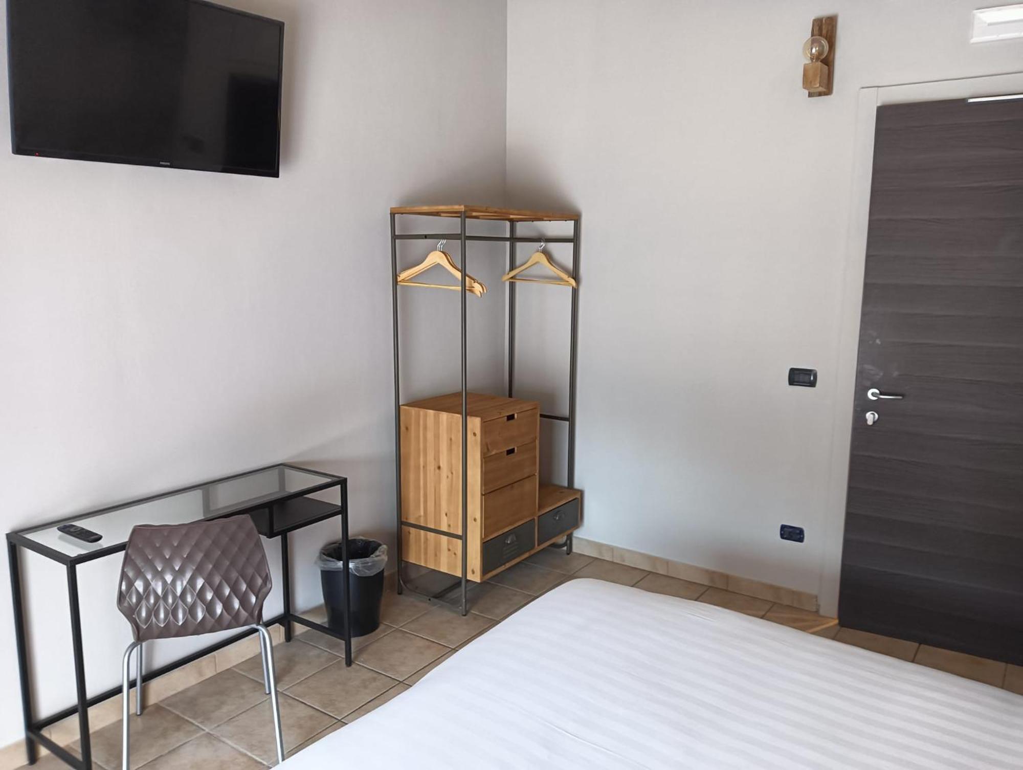 Locanda Da I Baldi Laveno Εξωτερικό φωτογραφία